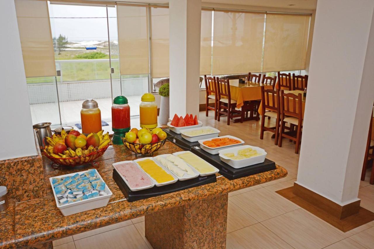 Hotel Balneário Cabo Frio Kültér fotó